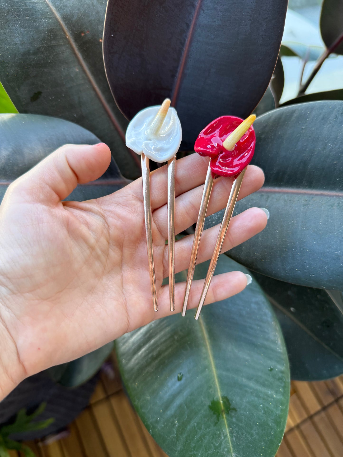 Anthurium Hair Clips & Picks