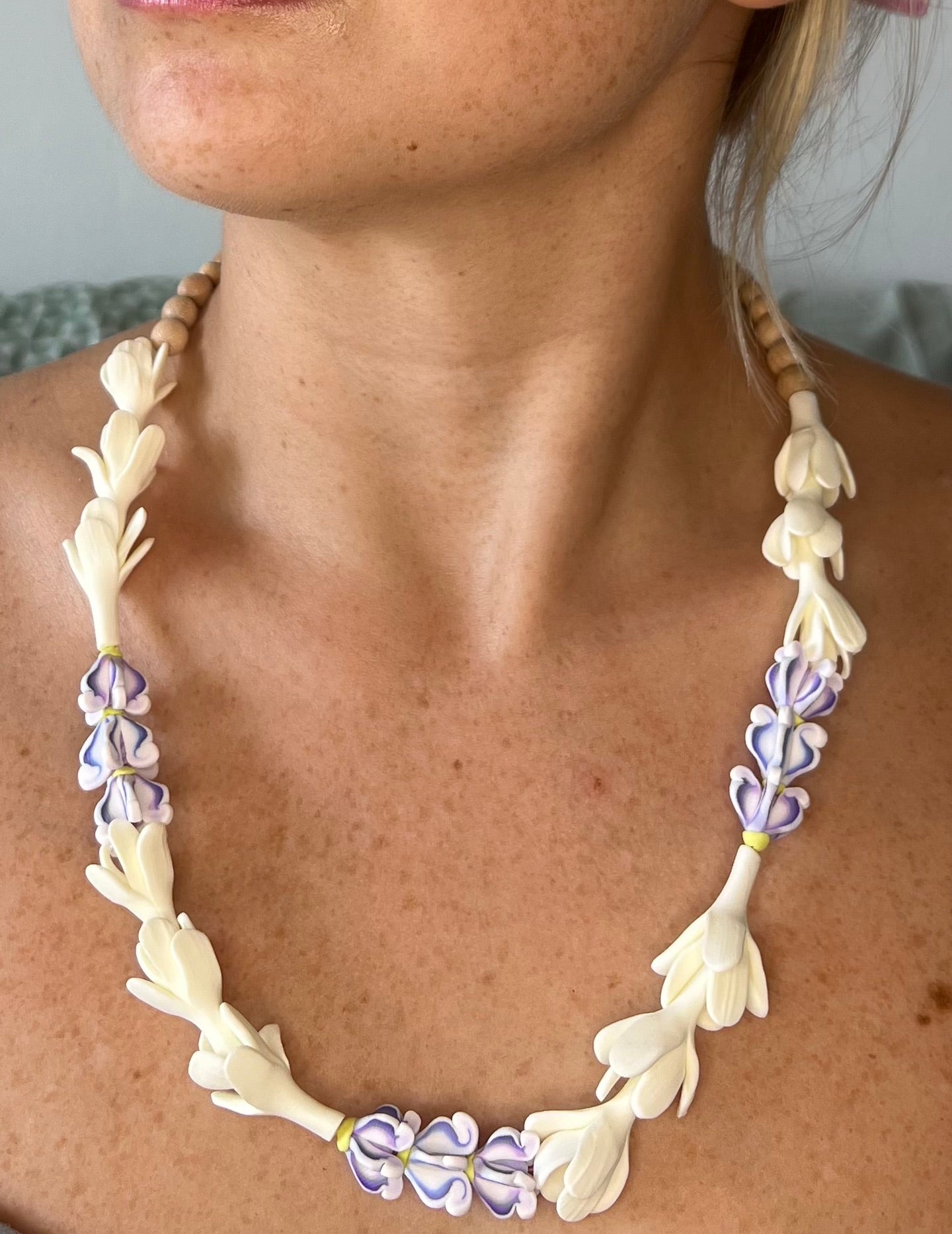 Pua Kalaunu and Tuberose Necklace