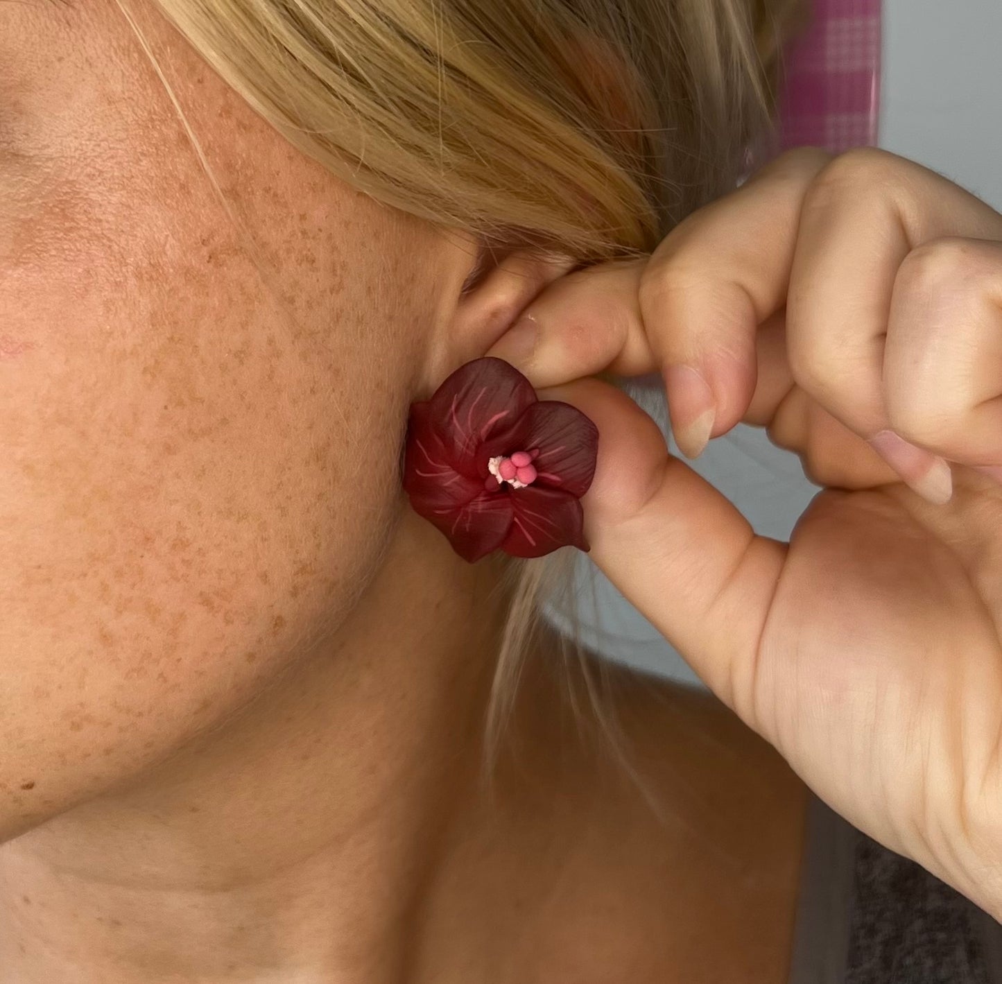 Hibiscus Studs