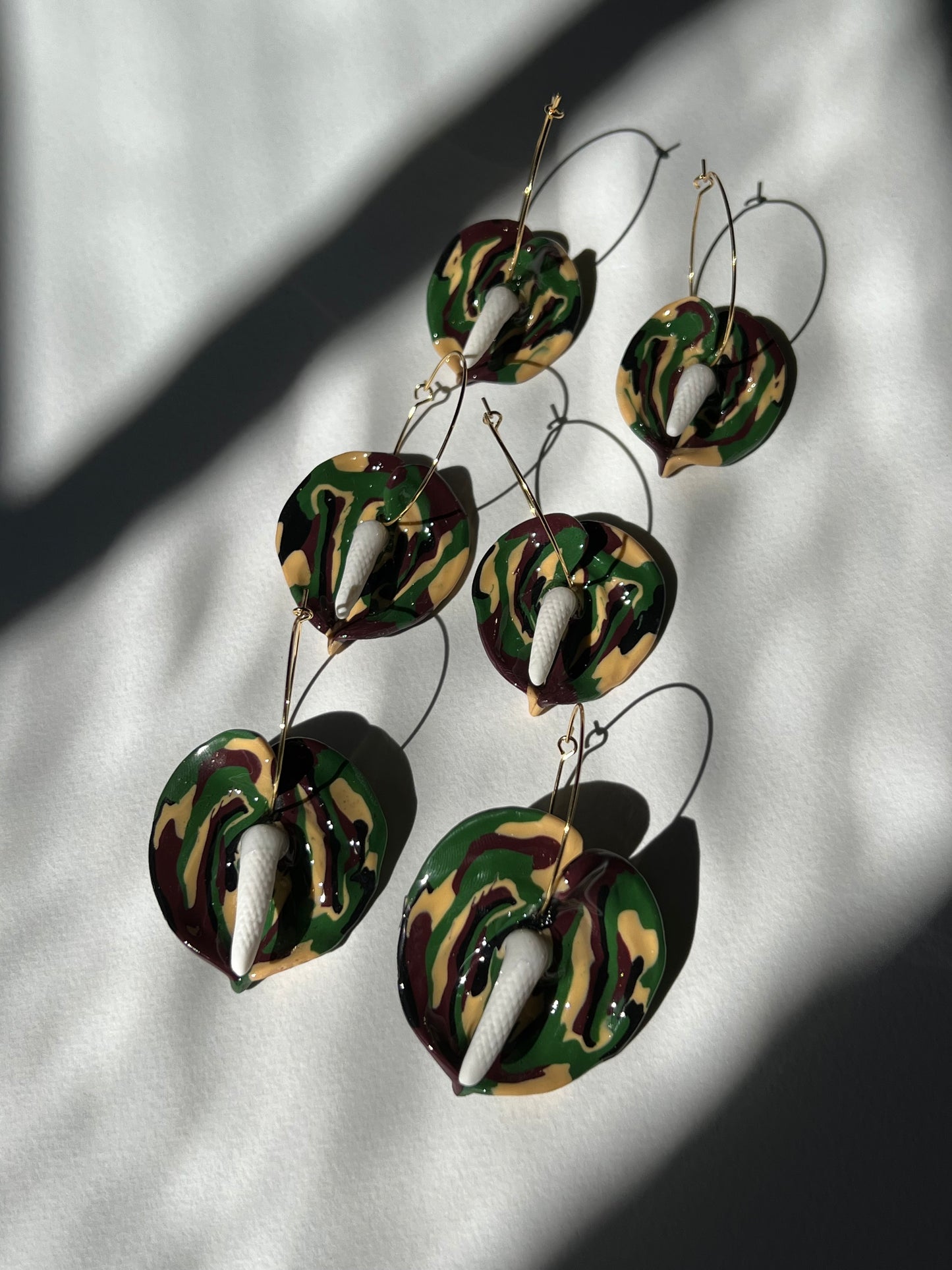 Camo Anthurium Hoop