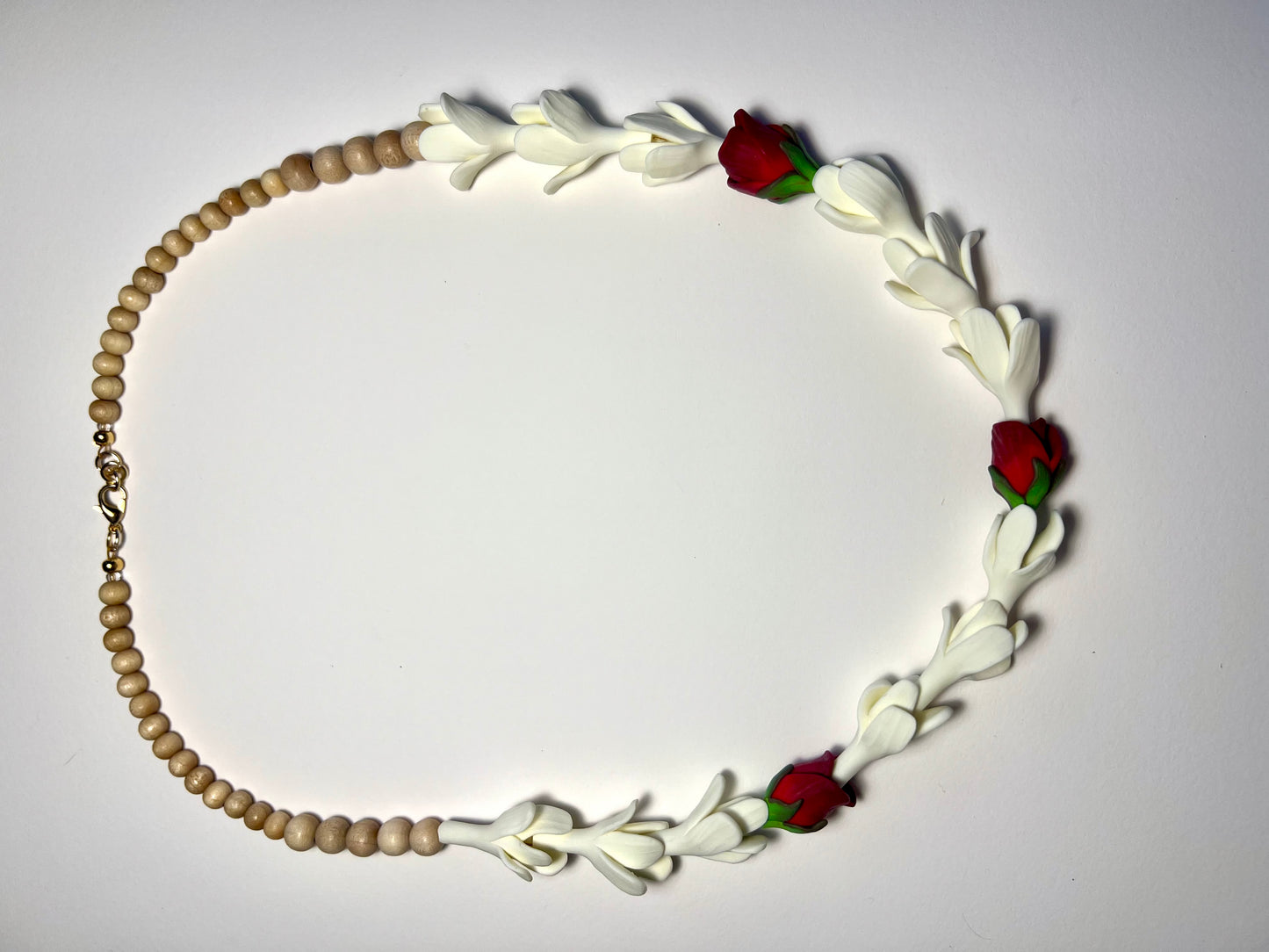 Tuberose & Dark Red Rose Bud Lei Necklace