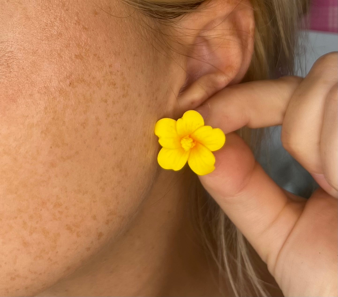 Ilima Studs