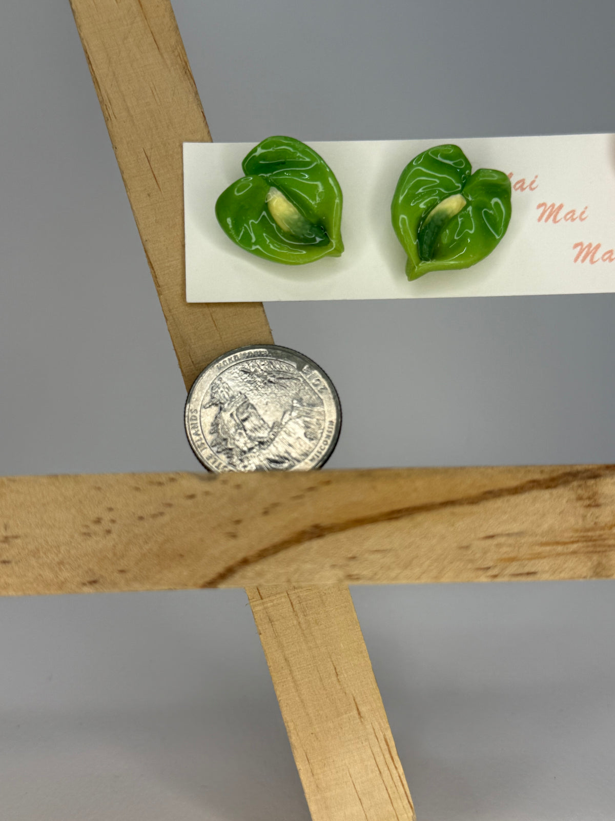 Anthurium Studs Manini