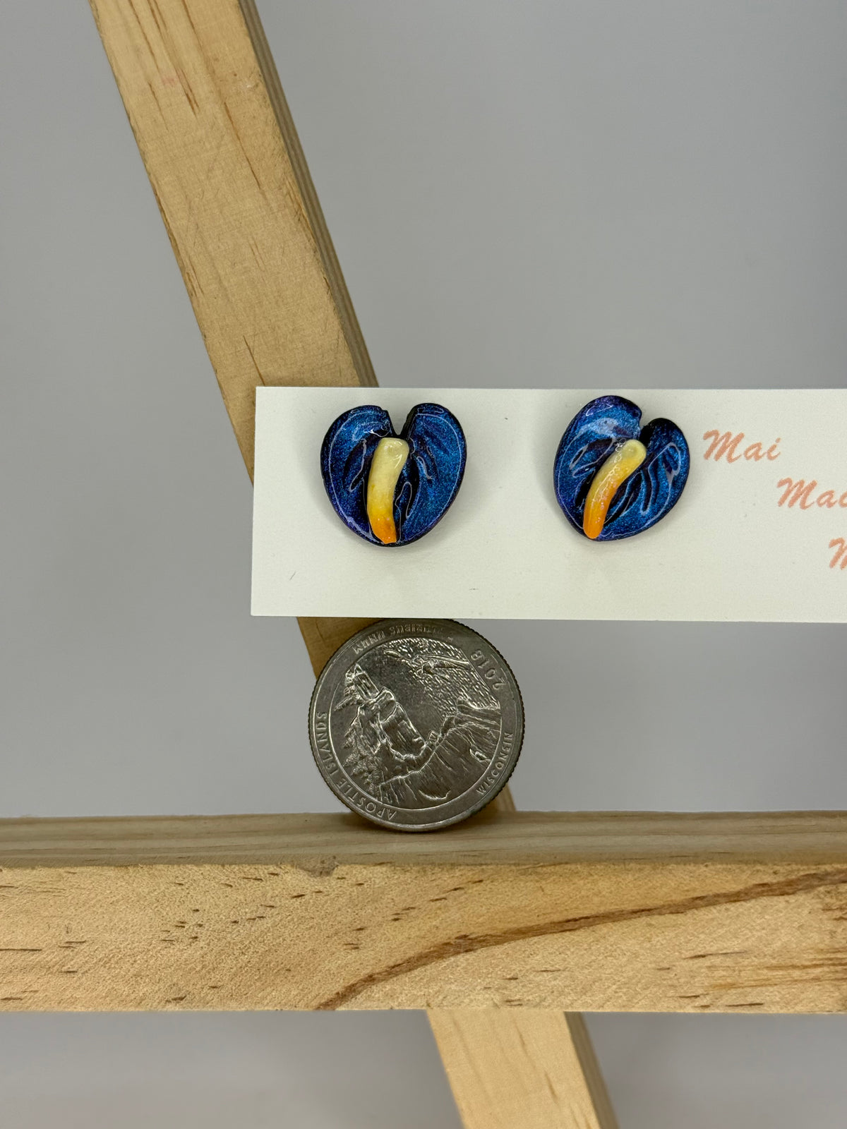 Anthurium Studs Mini