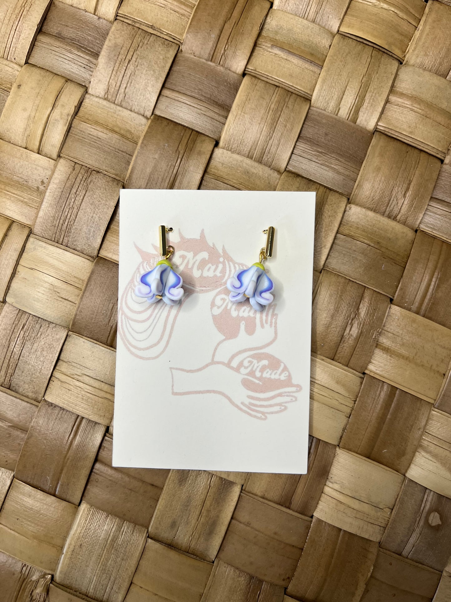 Pua Kalaunu Drop Earrings