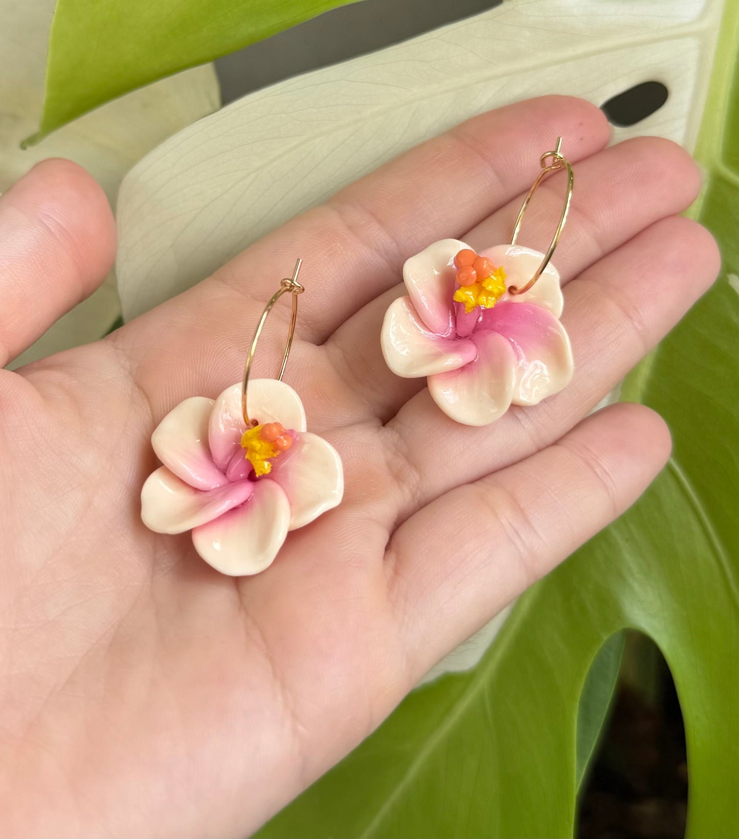 Hibiscus Hoops