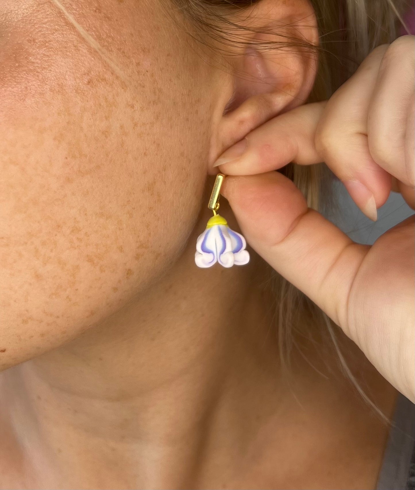 Pua Kalaunu Drop Earrings