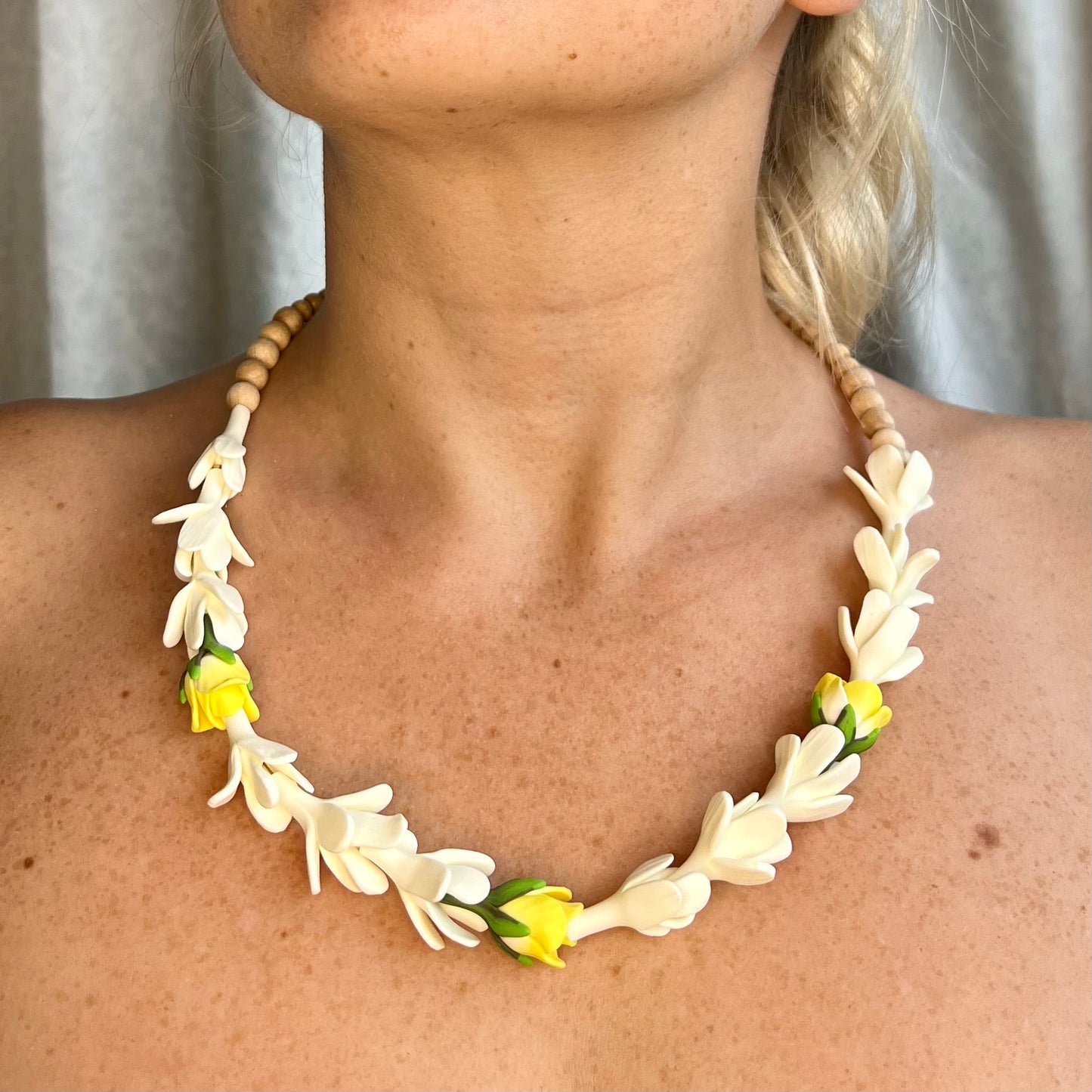 Tuberose & Yellow Rose Bud Lei Necklace